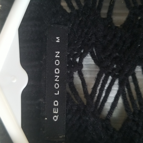 Medium sweater - Picture 2 of 3